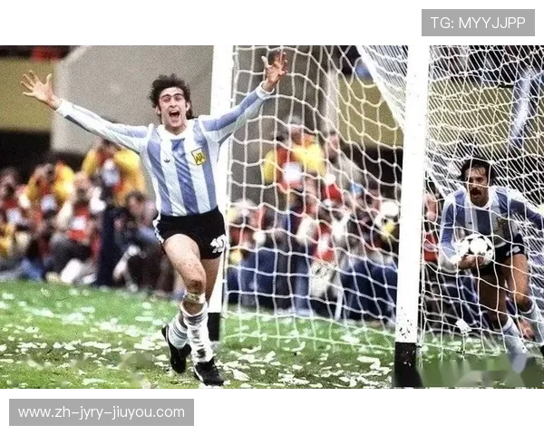 足球运动影视作品对足球历史事件与人物传播影响几何